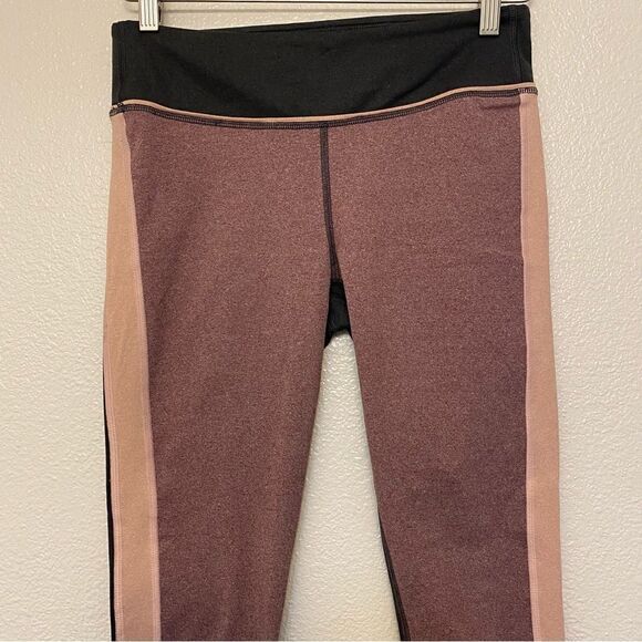 Fabletics high waisted Statement heathered pink and gray leggings yoga pants-S - Picture 3 of 13